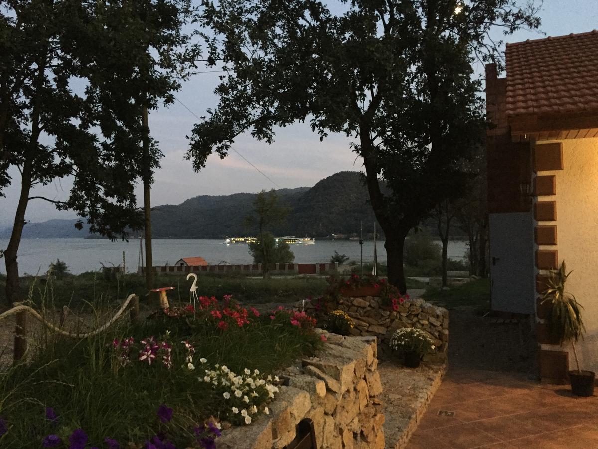 Clisura Dunarii - Pensiunea Casa Creta Liborajdea Exterior foto